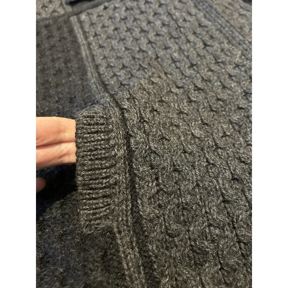 Vtg Inis Crafts Cable‎ Knit Cardigan Sweater Sz Small Gray Merino Wool Fisherman